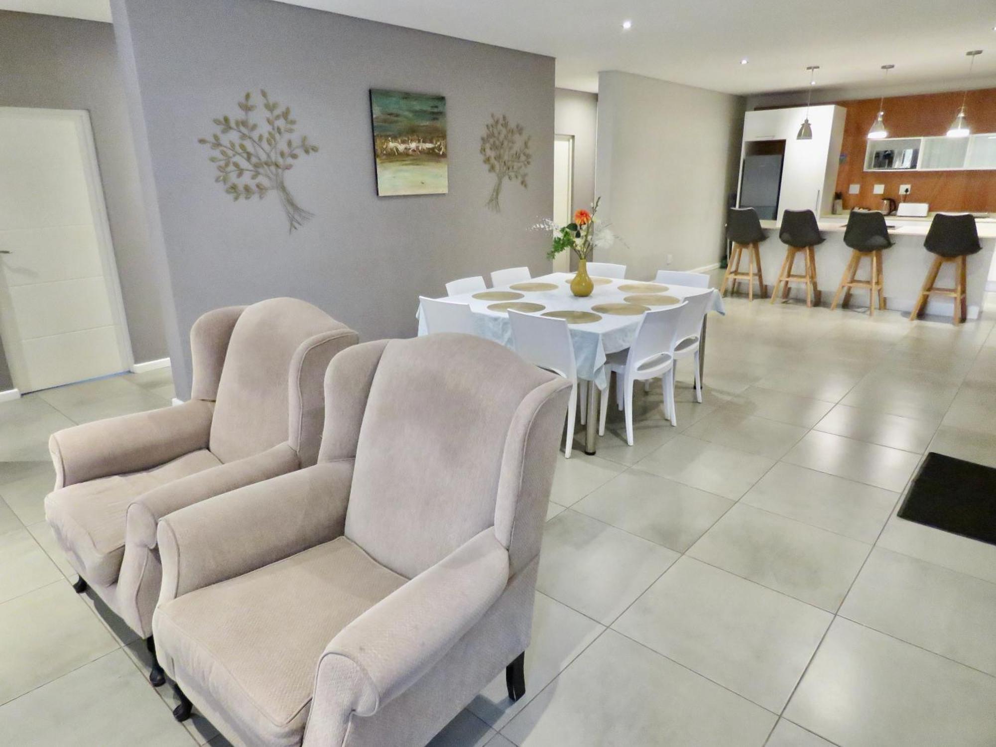 The Executive - Exclusive Self-Catering Apartments - Ezulwini Buitenkant foto