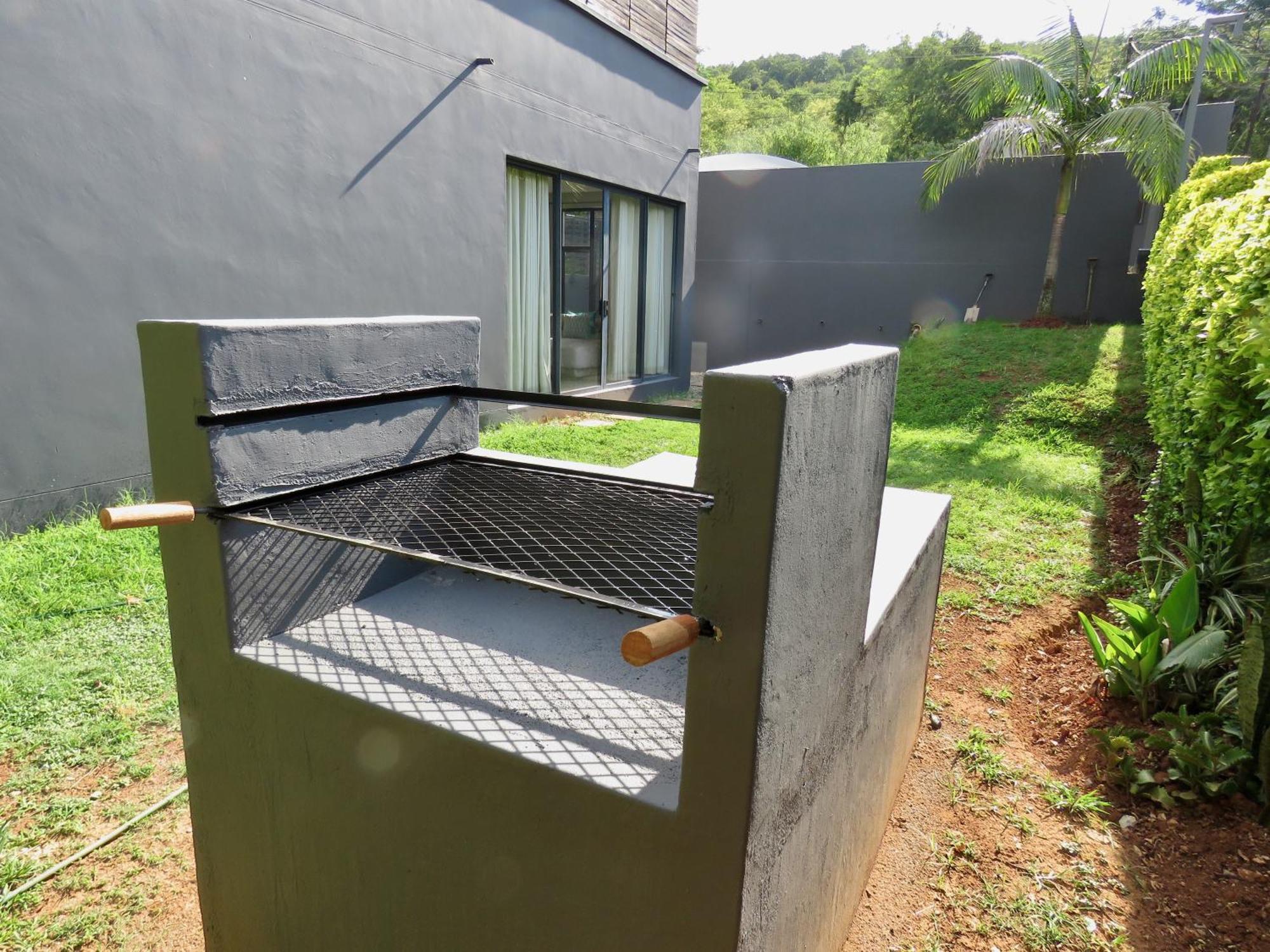 The Executive - Exclusive Self-Catering Apartments - Ezulwini Buitenkant foto